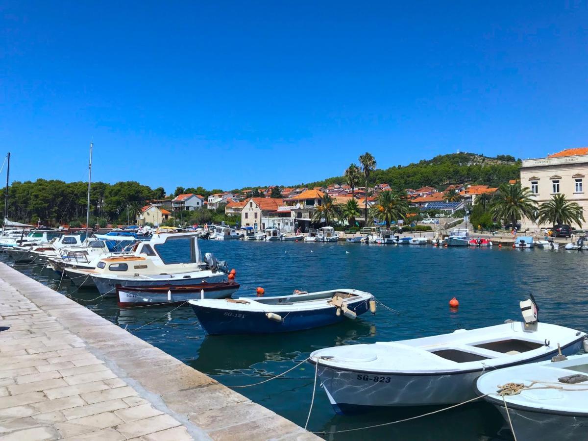 Olive Tree Apartman Stari Grad  Kültér fotó